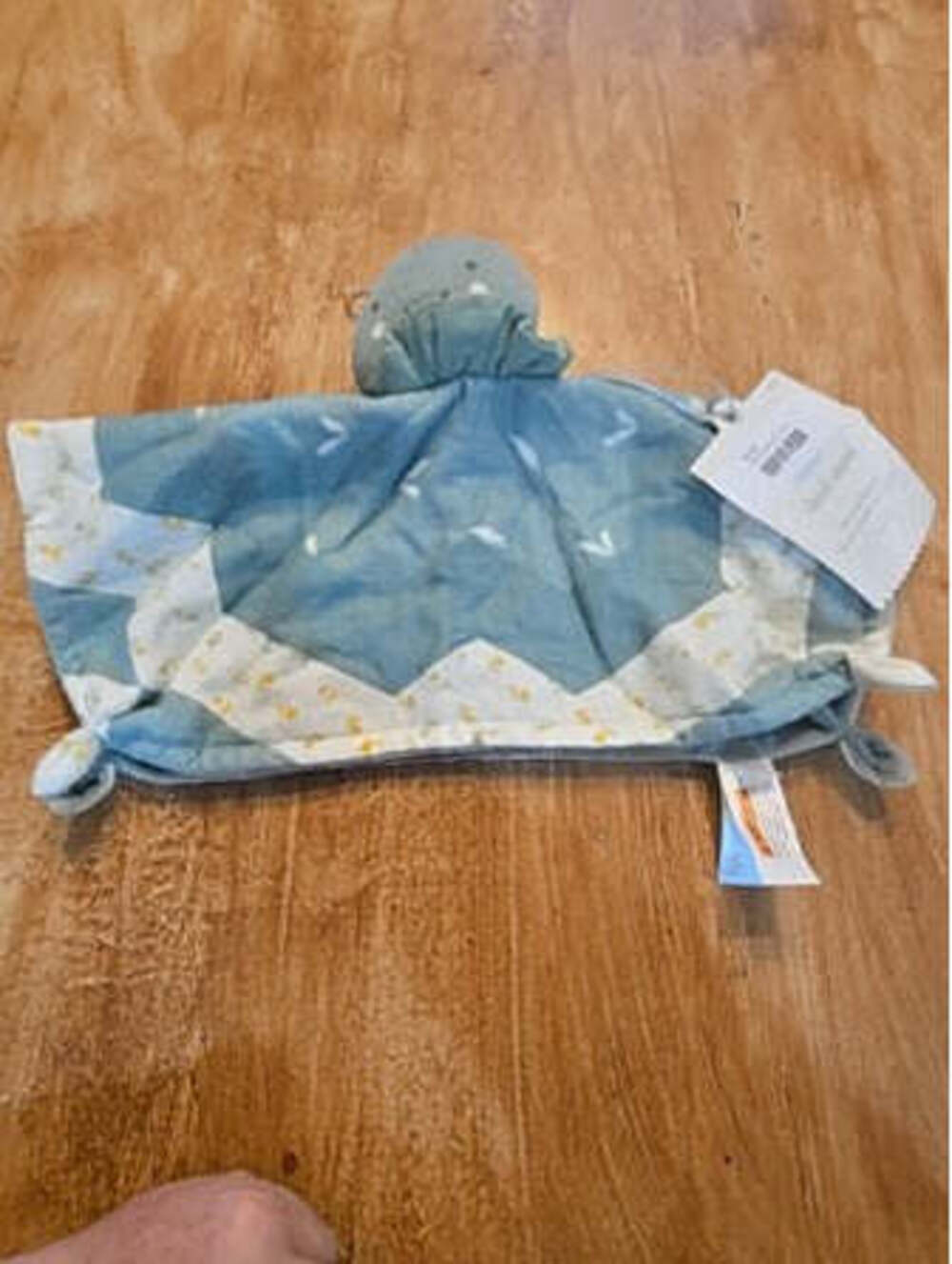 Green/white Cloud island Security blanket